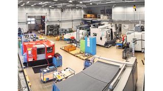 Auf einem innovativen Maschinenpark fertigen die Spanntechnikspezialisten individuell auf den Kundenbedarf abgestimmte Spannmittel.  (FN Niederhauser)