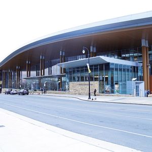 Die Veranstaltung fand in der Musik-Hall von Nashville statt. Es gibt nur sehr wenige Veranstaltungsorte, in denen eine solche Mammut-Session realisiert werden kann. (Bild:  Matthias Böhm)