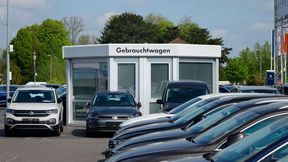 Ein Grund für die große Beliebtheit der Gebrauchten ist die für viele Menschen wirtschaftlich eher unsichere Lage, wie die aktuelle Trend-Tacho-Studie herausgefunden hat.  (Bild: Schreiner – VCG)