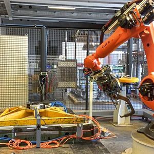 Der Porsche-Zulieferer Stickel fertigt nicht nur „echte“ Prototypen für künftige Modelle und Kleinserien, sondern auch einzelne Ersatzteile für ältere Modelle. (Bild:  Stickel)