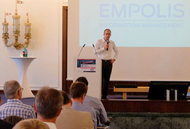 Präsentation der Empolis Information Management GmbH, Premium-Partner des Reality Check 4.0. Das Unternehmen mit Hauptsitz in Kaiserslautern unterstützt auf der Basis einer Smart Cloud seine Kunden bei der Entwicklung eigener Servicelösungen.  (Schreier)