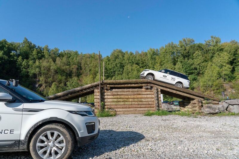 Für alle Servicemitarbeter der deutschen Vertragshändler und ihre Familien hat Jaguar Land Rover Deutschland die Customer-First-Veranstaltungen ins Leben gerufen. (aleksander marko perkovic)