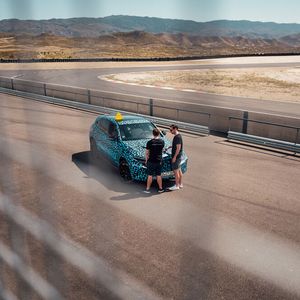 (Daimler AG/Teymur Madjderey)