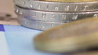 Ohne die vielfältigen Kreditangebote der Autobanken ist der Automobilverkauf heute kaum mehr denkbar. (© magele - Fotolia)