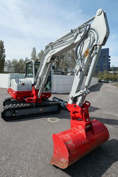 Mit dem Baggerassistenzsystem Movasyst der Suncar AG lassen sich Bewegungen von Baggern automatisieren  (Bild: Suncar AG)