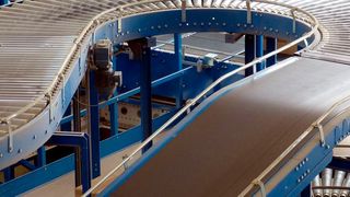 Förderbänder sind integraler Bestandteil des Materialflusses in Unternehmen. Der neue Blog von Habasit soll Interessierten alle relevanten Informationen zu dieser Fördertechnologie vermitteln. (Pixabay, falco)