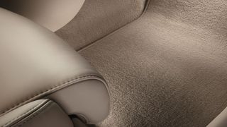 Shanghai Shenda und IAC haben Auria Solutions gegründet. Das Unternehmen liefert unter anderem technische Textilien für Fussmatten. (Auria Solutions)