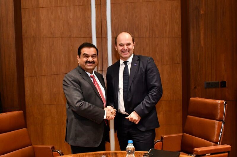 Martin Brudermüller, Chairman of the Board of Executive Directors of BASF (right) and Gautam Adani, Chairman of the Adani Group, signed a letter of intent to explore a joint investment in the acrylic value chain in Mundra, India. (BASF)