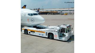 Beim „TaxiBot“ wird jedes einzelne Rad von einem eigenen Elektromotor angetrieben. (Lufthansa)