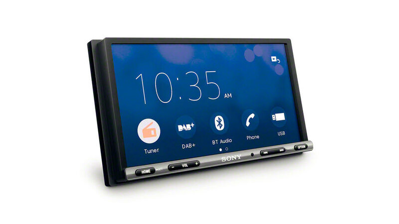Der 6,95-Zoll Audio-Receiver XAV-AX3005 ist kompatibel mit Apple Car Play und Android Auto. (Sony)