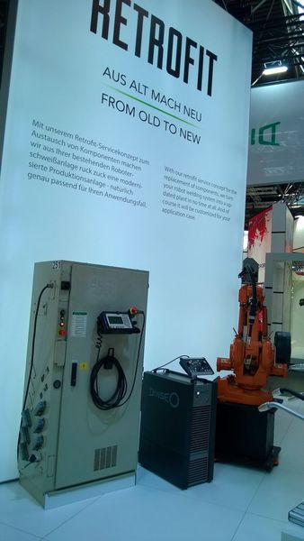 Dinse bietet eine breite Palette an Möglichkeiten, damit Unternehmen auch mit ihrem alten Robotersystem neuen und veränderten Schweißanforderungen gerecht werden können. Das Spektrum beinhaltet ein komplettes, auf den individuellen Kundenbedarf abgestimmtes Retrofit-System, professionelle Beratung, Installation, Schulung, Service und Wartung.  (D.Quitter/konstruktionspraxis)