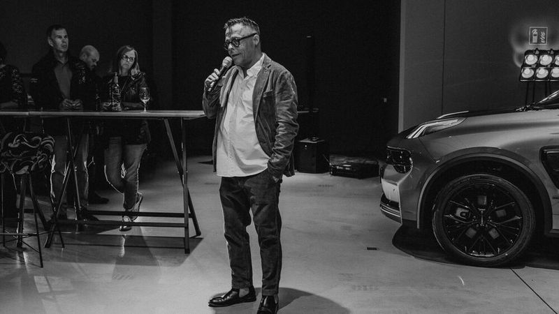 Svenscar-Geschäftsführer Dominik Weber begrüßte seine Gäste. (Bild: rg.foto@posteo.de)