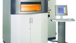 Knapp fünf Monate nach der Markteinführung auf der Fachmesse Euromold wurde die erste Hochtemperaturanlage Eosint P 800 verkauft. (Archiv: Vogel Business Media)