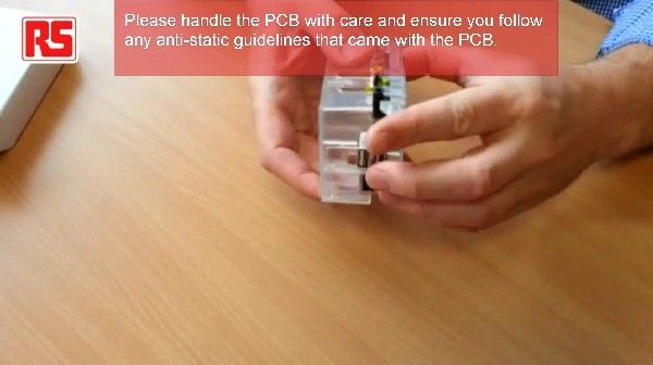 Raspberry-Pi-Case: Details und Handhabung der Raspberry-Pi-Box von  One-Nine-Design (Bild: One-Nine-Design)