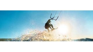 Mit Rückenwind in die Zukunft: Der technologischer  Wandel verlangt von den Machern der Branche  Investitionsentscheidungen, um die Produktions- technik umrüsten und anpassen zu können.  Nicht immer stehen in diesen Sondersituationen die Hausbanken unterstützend zur Seite. Dann helfen alternative Finanzierungsmodelle wie Sale & Lease Back.  (Raul_Mellado)