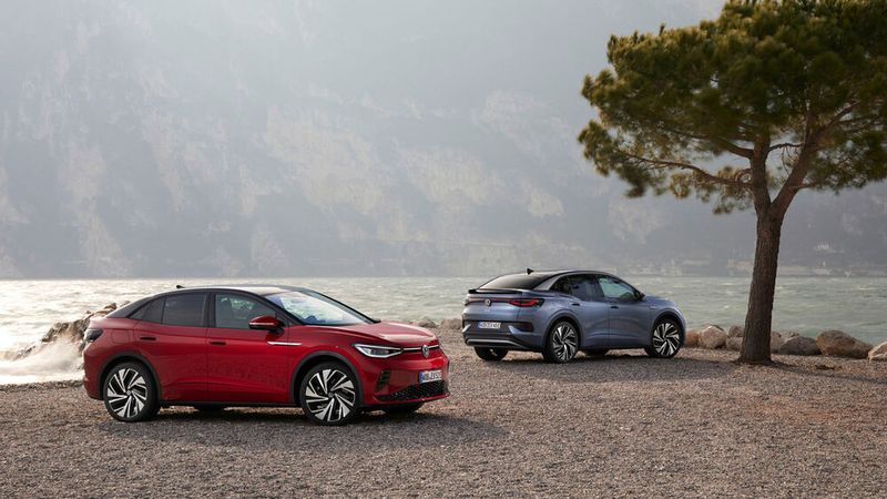 Das Fahrwerk ist komfortabel abgestimmt. (Bild: VW)