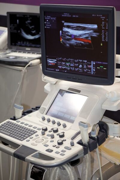 Ultraschallgerät: Die Anforderungen an elektronische Komponenten für medizintechnische Produkte sind sehr hoch  (Bild: EBV)