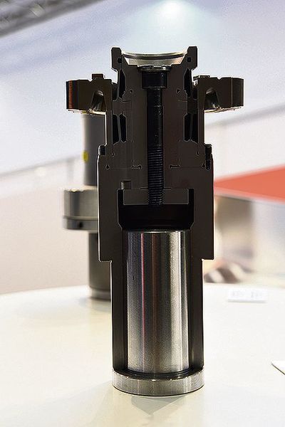 Querschnitt durch den rein mechanischen Sehnhülsen-Spanndorn HDDS. (Stefanie Michel)