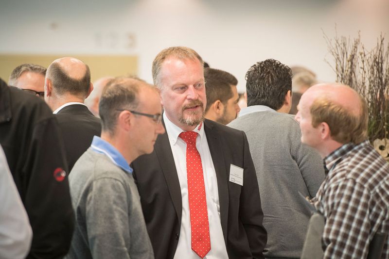 Die Pausen wurden rege zum Erfahrungsaustausch und zum Networking genutzt. (Thomas Entzeroth)