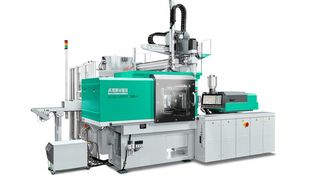 Dieses Arrangement ist eine Fertigungszelle, in der eine übliche Allrounder-Spritzgießmaschine von Arburg etwas ganz Neues auf der Fakuma 2024 zeigen wird – Das Spritzgießen von sogenannten Paper Pearls. Was die Idee des Papierspritzgießens bringen soll, lesen Sie hier ... (Bild: Arburg)