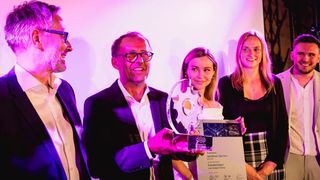 Nachfolger gesucht: Im Jahr 2024 gewann das BMW-Autohaus Sperber mit Serviceleiter Blazenko Vrbat den Award. Wer wird 2025 folgen? (Bild: Stefan Bausewein)