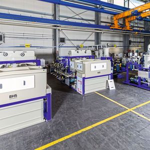 Der Auftrag umfasste neben den zwei Taktbandfiltern auch aus die dazugehörige Mess- und Regeltechnik.  (Bild:  BHS Sonthofen)