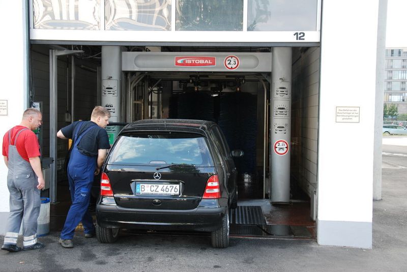 Inzwischen Standard, das frisch gewaschene Fahrzeug für den Werkstattkunden. (Archiv: Vogel Business Media)