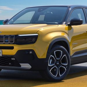 Jeep will den Avenger nächstes Jahr auf den Markt bringen. (Bild:  Jeep)