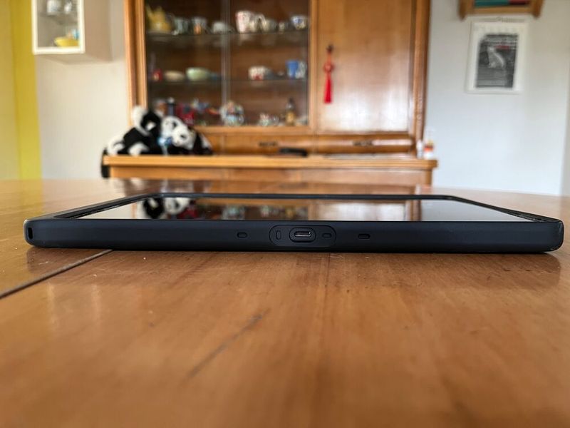 Der untere USB-C-Port am Thinktab X11 unterstützt nur USB 2.0. Er ist primär eine Ladebuchse oder ein Keyboard-Anschluss. (Bild: Vogel IT-Medien)
