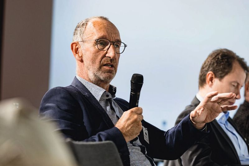 Impressionen der Fachtagung „Mehr Effizienz im Presswerk“ 2025 in Würzburg. (Bild: Stefan Bausewein)