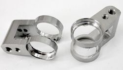 Die Elpolux-Elektropolierverfahren eignen sich speziell für Werkstoffe wie Edelstahl, C-Stahl, Kupferlegierungen, Aluminium, Titan, CrCo-Legierungen sowie weitere Speziallegierungen. (Elpochem)