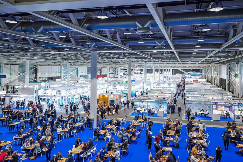 Aussteller und Besucher nutzten das kostenlose Matchmaking-Programm, um potenzielle Leads zu identifizieren und auf der Grundlage gemeinsamer Käufer- und Verkäuferinteressen mit kompatiblen Interessenten in Kontakt zu treten. (Bild: Matteo Cogliati)