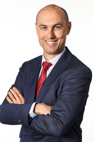Zum CFO ernannt: Lantek gibt die Ernennung von Unai Asla Vicente zum neuen Finanzdirektor bekannt. Er ist zugleich Mitglied des Führungsstabs unter der Leitung von Lantek-Geschäftsführer Alberto López de Biñaspre. Vicente verfügt über 16 Jahre Erfahrung in Leitungspositionen in Betriebsführung sowie Finanzen multinationaler Industrieunternehmen. (Lantek Systemtechnik GmbH)
