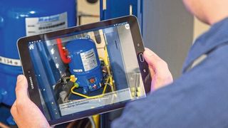 Das Fraunhofer-IGD zeigt, wie Training und Wartung mit Augmented Reality funktionieren. (Fraunhofer-IGD – Universität Rostock | ITMZ |)