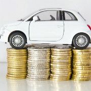 Die Haushaltseinkommen von Neuwagenkäufern erhöhten sich in den vergangenen beiden Jahrzehnten um über 51 Prozent.(Foto:  Fotolia)