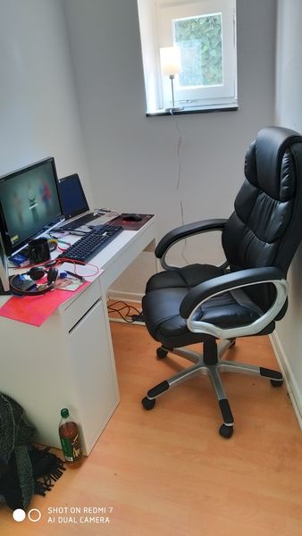 Platz wird überbewertet und ist eine gute Gewichtskontrolle – nach der Quarantäne komme ich immer noch problemlos aus der Ecke raus! (Bild: Securepoint)