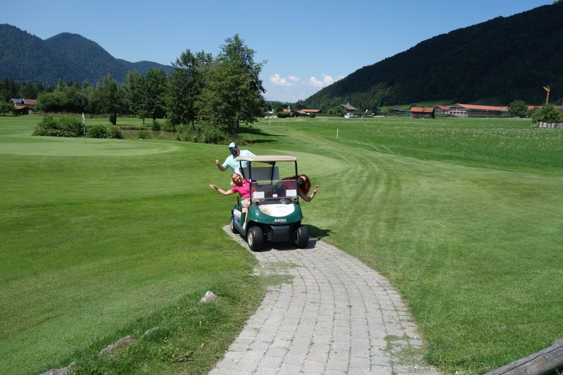 Besa Taxi für Stephanie Steen, IT-BUSINESS, Hakan Kaya, Acronis. (Bild: IT-BUSINESS)