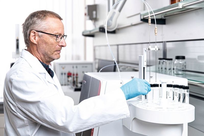 Der TOC/TNb-Analysator multi NC x300 von Analytik Jena (Bild: Guido Werner, Analytik Jena)