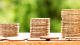 Die IT-Gehälter steigen in diesem Jahr kräftig, so die  Vergütungsstudie „IT-Funktionen“ von Compensation Partner.  (gemeinfrei: nattanan23/ Pixabay)