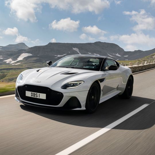 Der neue Aston Martin DBS Superleggera ist der Nachfolger des Vanquish S. Der neue Aston Martin DBS Superleggera ist der Nachfolger des Vanquish S.