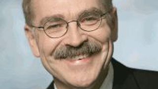 Prof. Dr. med Dr. rer. nat. Werner Kramer ist neuer wissenschaftlicher Berater bei Phenex Pharmaceuticals.  (Bild: Phenex)