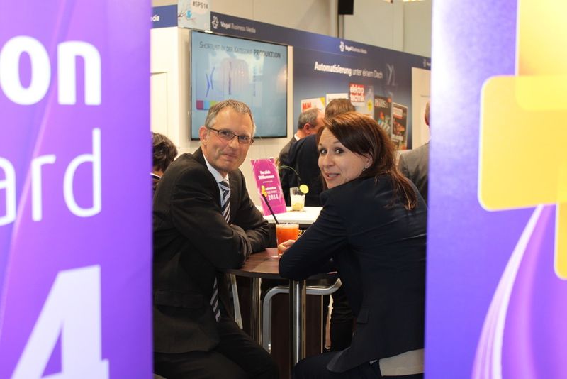 Frank Jablonski und Daniela Röhm beim Cocktail. (Bild: VBM)