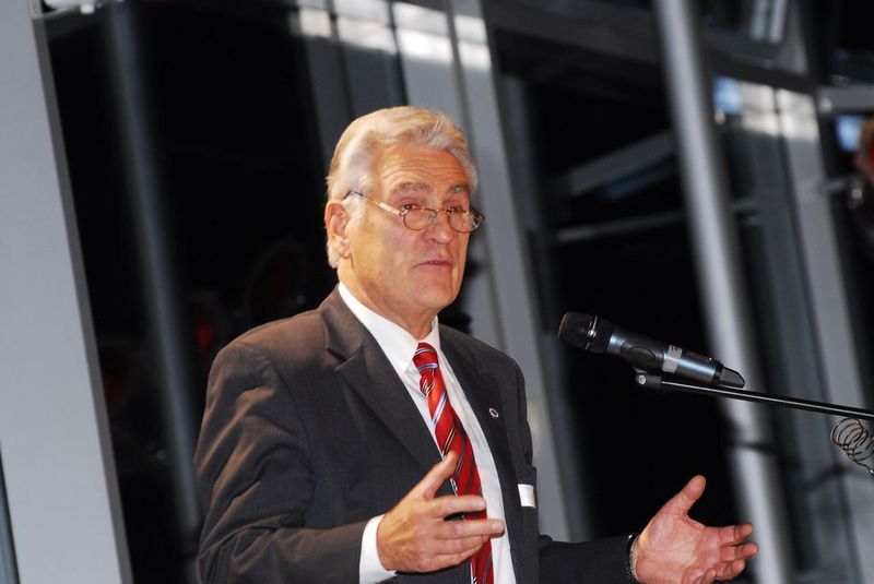 Herbert Seidler, Stellvertretender Obermeister der Innung Frankfurt, wird es gerne gehört haben. (Archiv: Vogel Business Media)