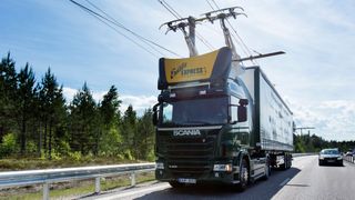 Die Elektrifizierung des Nutzverkehrs soll schnell kommen – technologieoffen: E-Lkw, Versorgung per Oberleitung und Brennstoffzelle. Alles soll laut Bundesverkehrsminister Andreas Scheuer gefördert werden. (Bild: Scania CV AB)