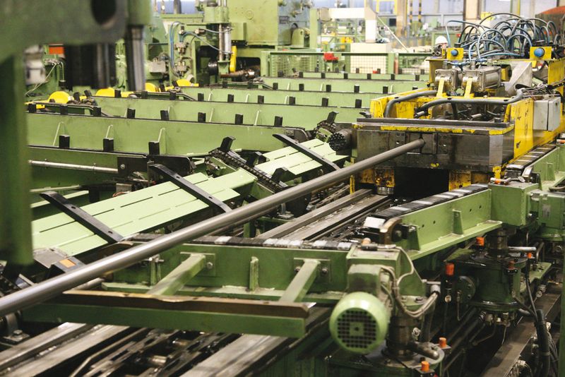 Beim Stabziehen von Blankstahl ist die größte Ziehanlage für eine Kraft bis zu 1000 kN ausgelegt. (Archiv: Vogel Business Media)