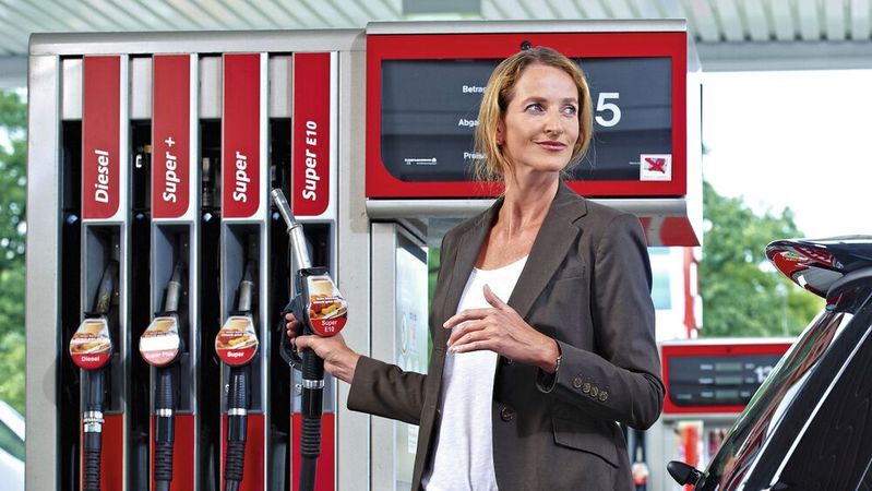 Darf es etwas nachhaltiger sein? Der Kraftstoff Super E10 wird in Deutschland häufiger getankt als früher.(Bild:  BDBe)
