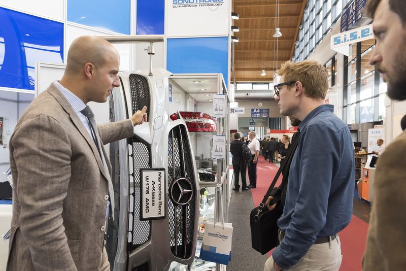 Impressions from Fakuma 2014, which attracted nearly 46,000 visitors from 117 countries and 1,772 exhibitors from 36 nations. (Source: Schall)