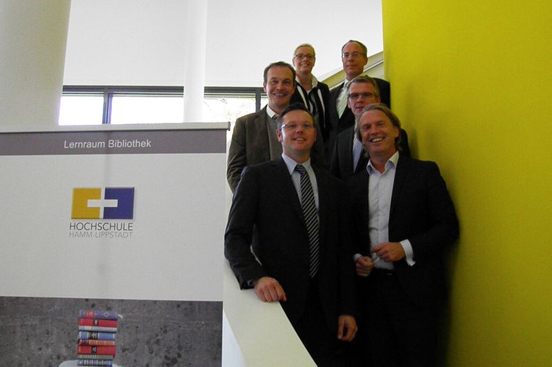 Der Bundesverband mittelständische Wirtschaft (BVMW) Kreisverband Hamm/Unna hat zusammen mit den regionalen Hochschulen, dem Zertifizierungsexperten Dekra, dem MES-Anbieter MPDV Mikrolab GmbH und der Adventours GmbH, dem Experten für Change-Management, eine Initiative für den Mittelstand gegründet. (Bild: MPDV)