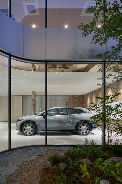 Das Brandcenter ist einer von wenigen Flagship-Standorten von Maybach. (Bild: Mercedes-Benz AG)