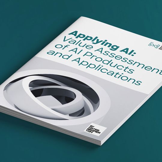 In einem Whitepaper befasst sich appliedAI mit der Quantifizerung des KI-Mehrwerts. In einem Whitepaper befasst sich appliedAI mit der Quantifizerung des KI-Mehrwerts.